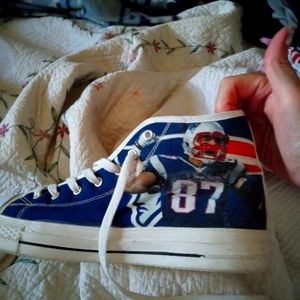 Patriots Gronk High Tops size 11 brand new